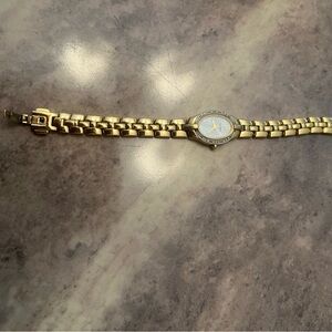 Ladies Citizens Gold watch “eco drive “ needs battery .